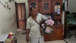 Inspiratif : Pedagang Asongan Jombang, Berangkat Ke Baitulloh Bersama Istri